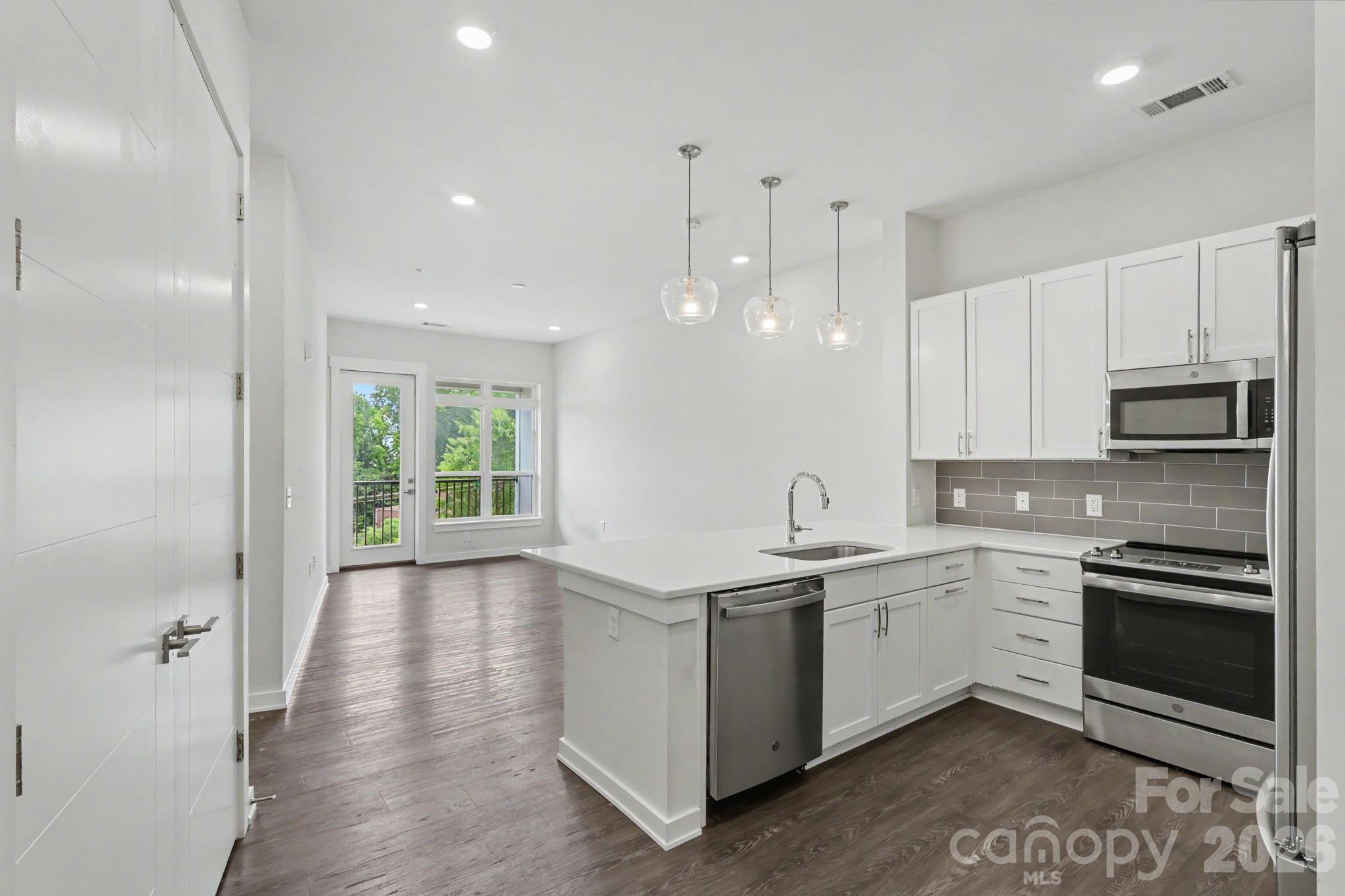 Galleries at NODA - Residential