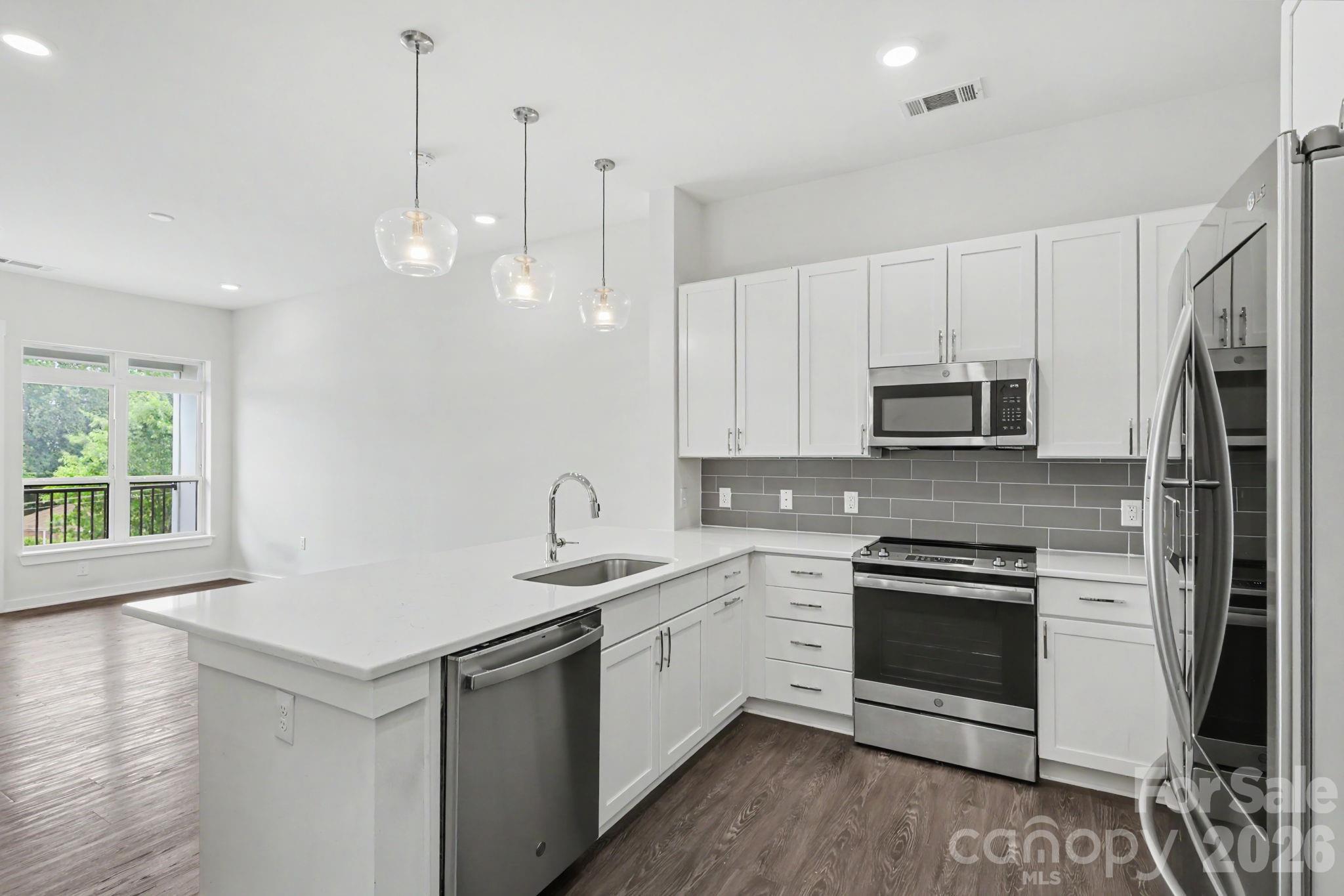 Galleries at NODA - Residential