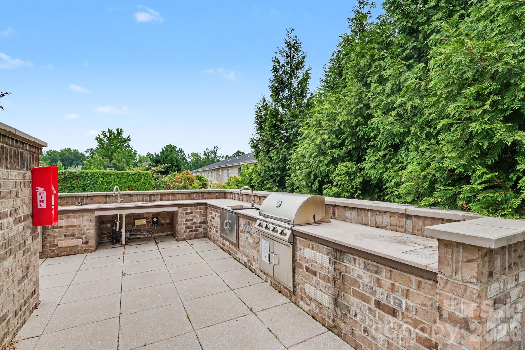 Galleries at NODA - Residential