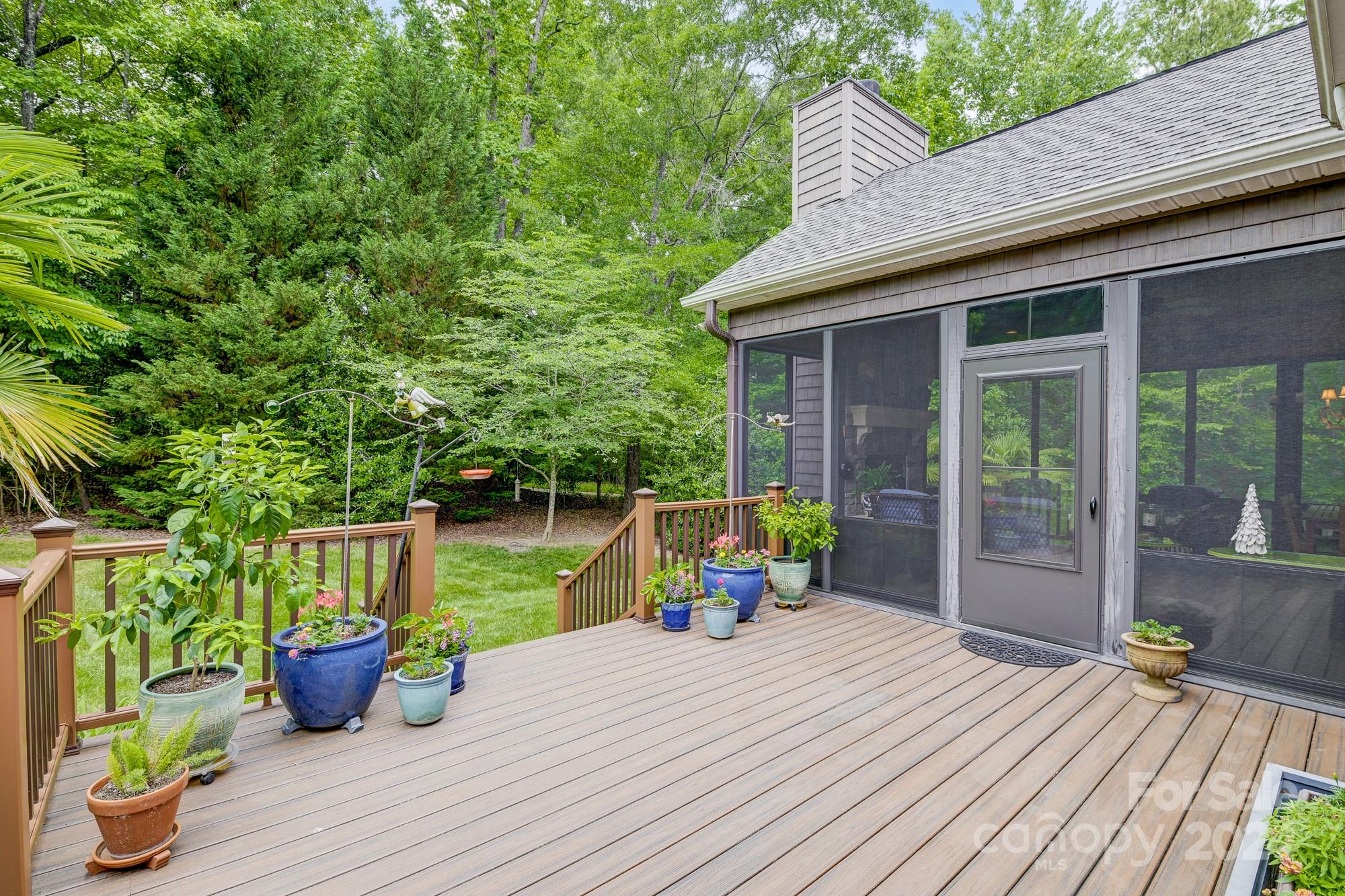 Laurel Creek - Residential