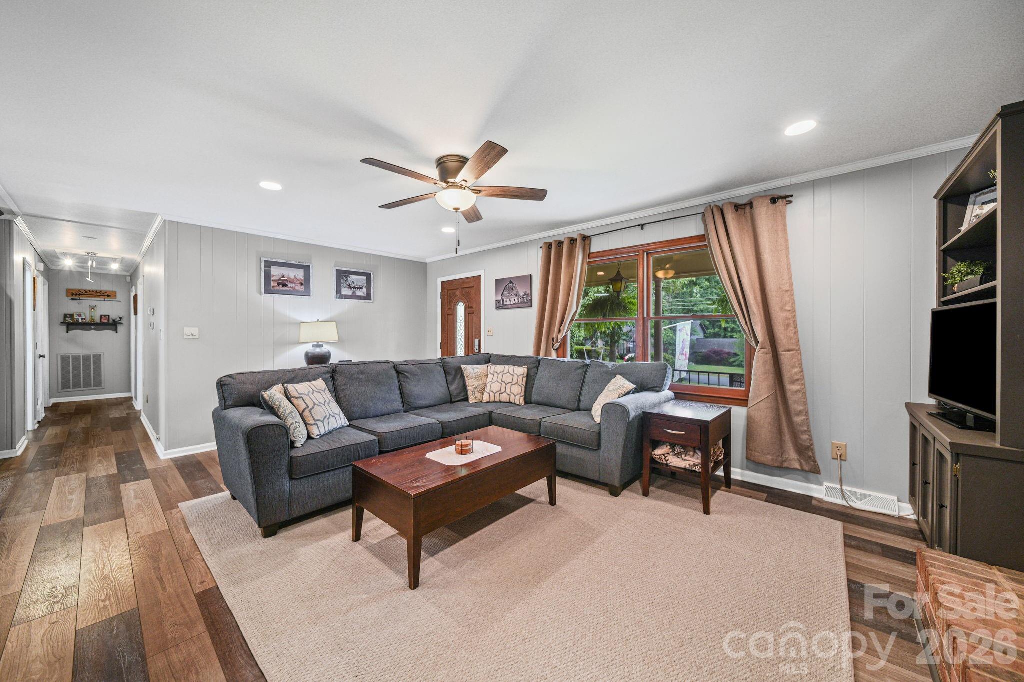 Stonewall Jackson Park - Residential