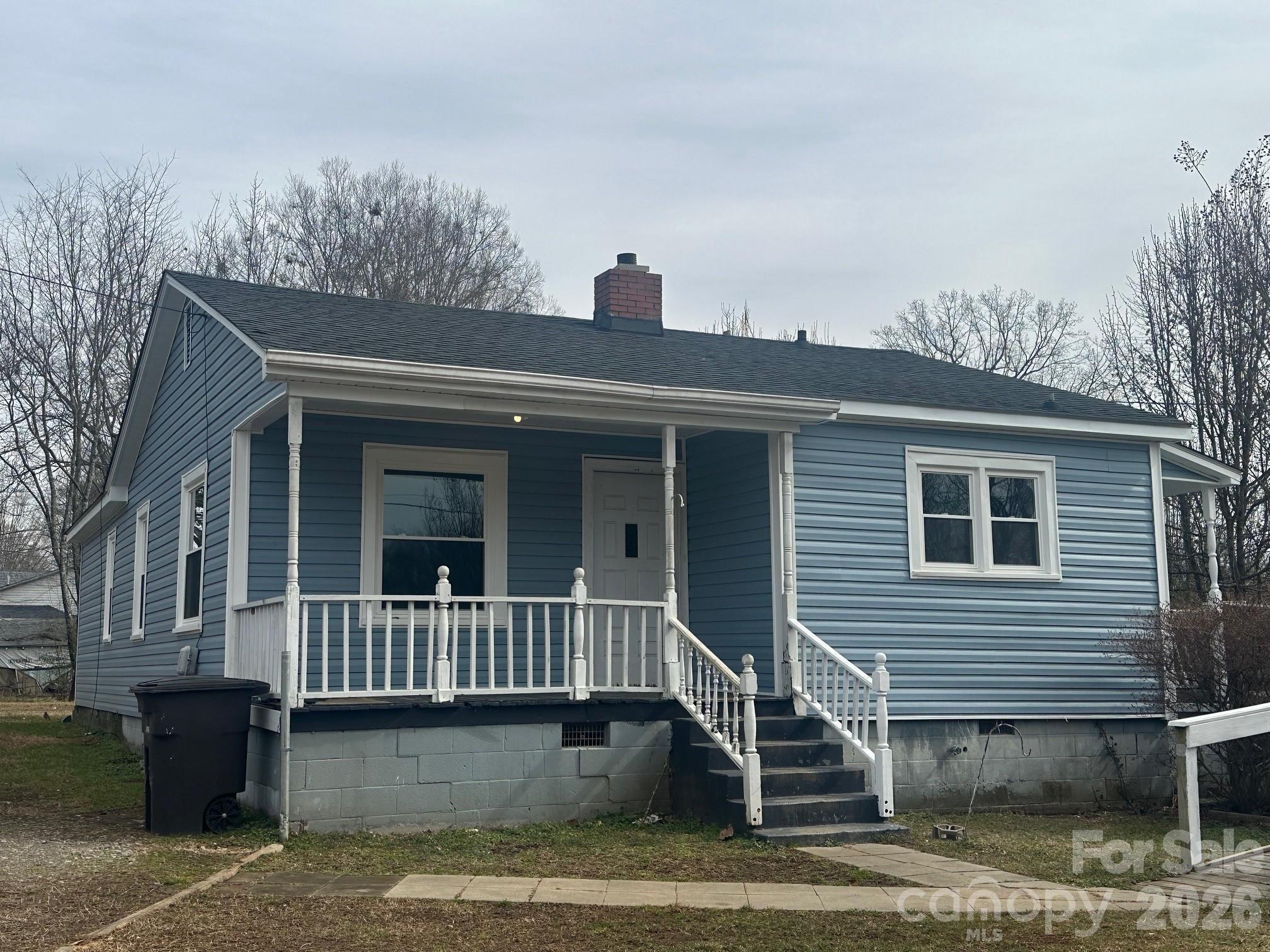 Investors take note. Tenant occupied. 3BR 2BA home w spacious kitchen, living room and laundry room. Storage building in back yard is included.