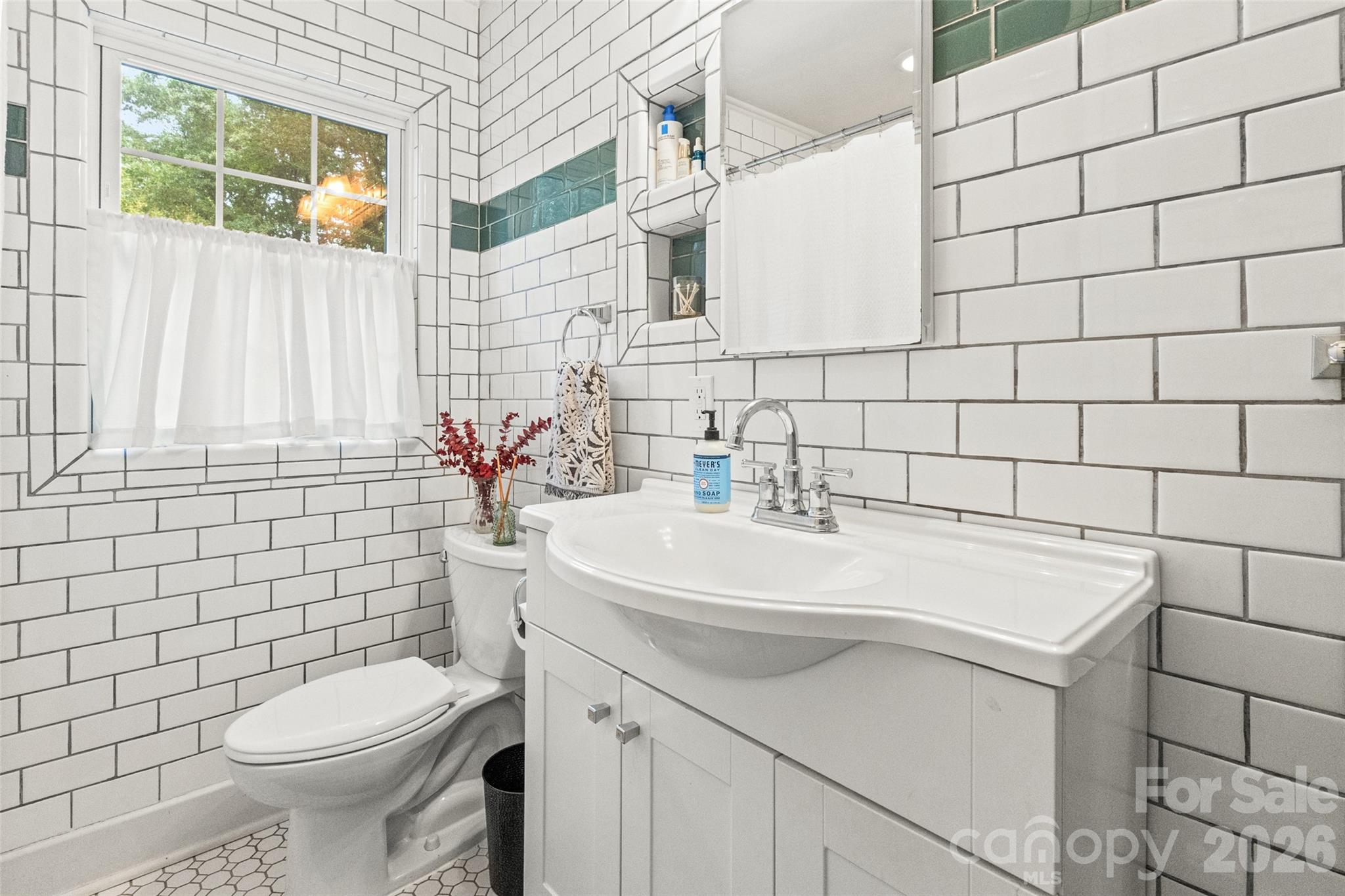 Seventeen Acres - Residential