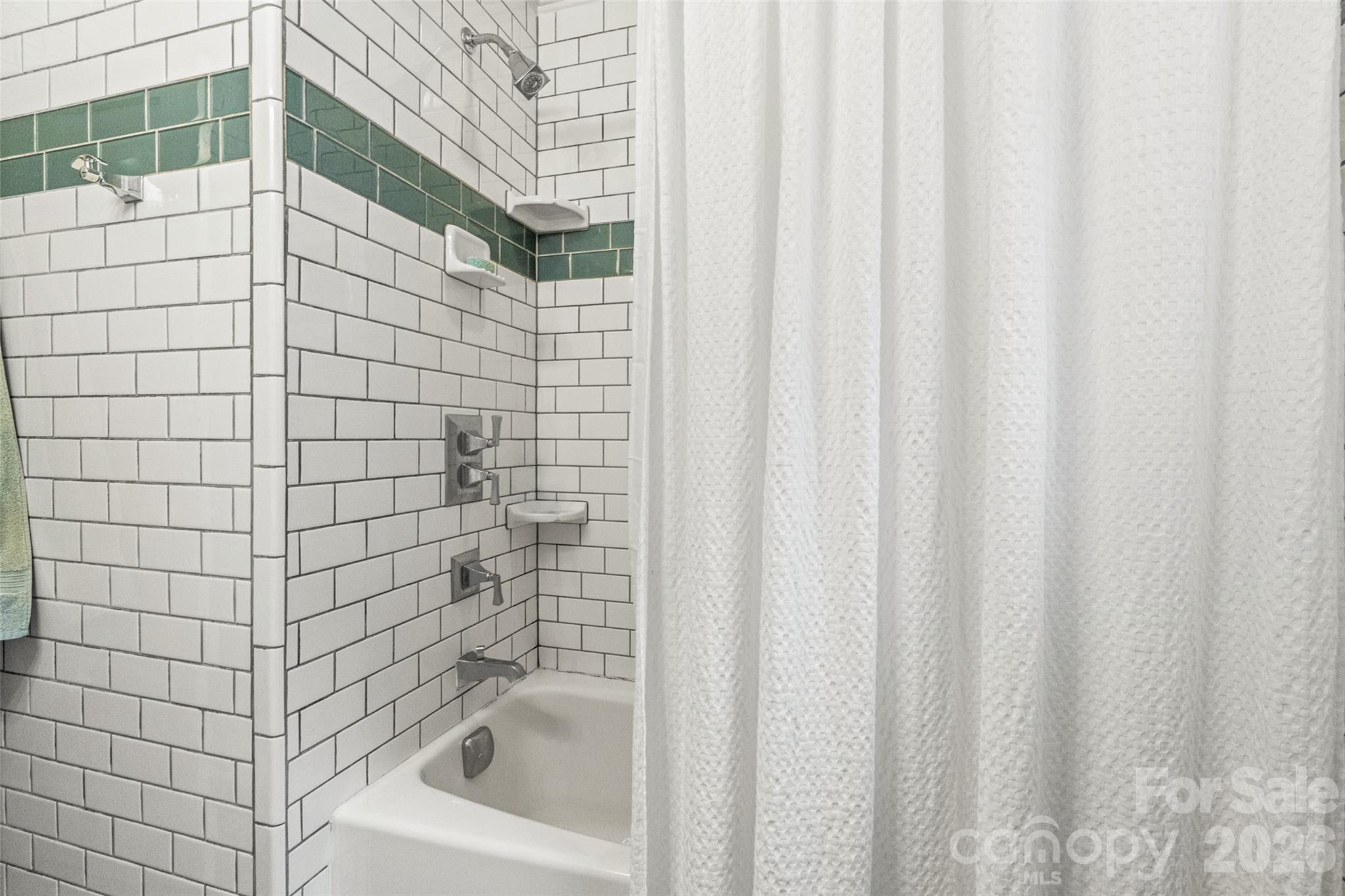 Seventeen Acres - Residential