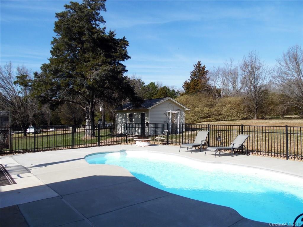 Jackson Place - Residential