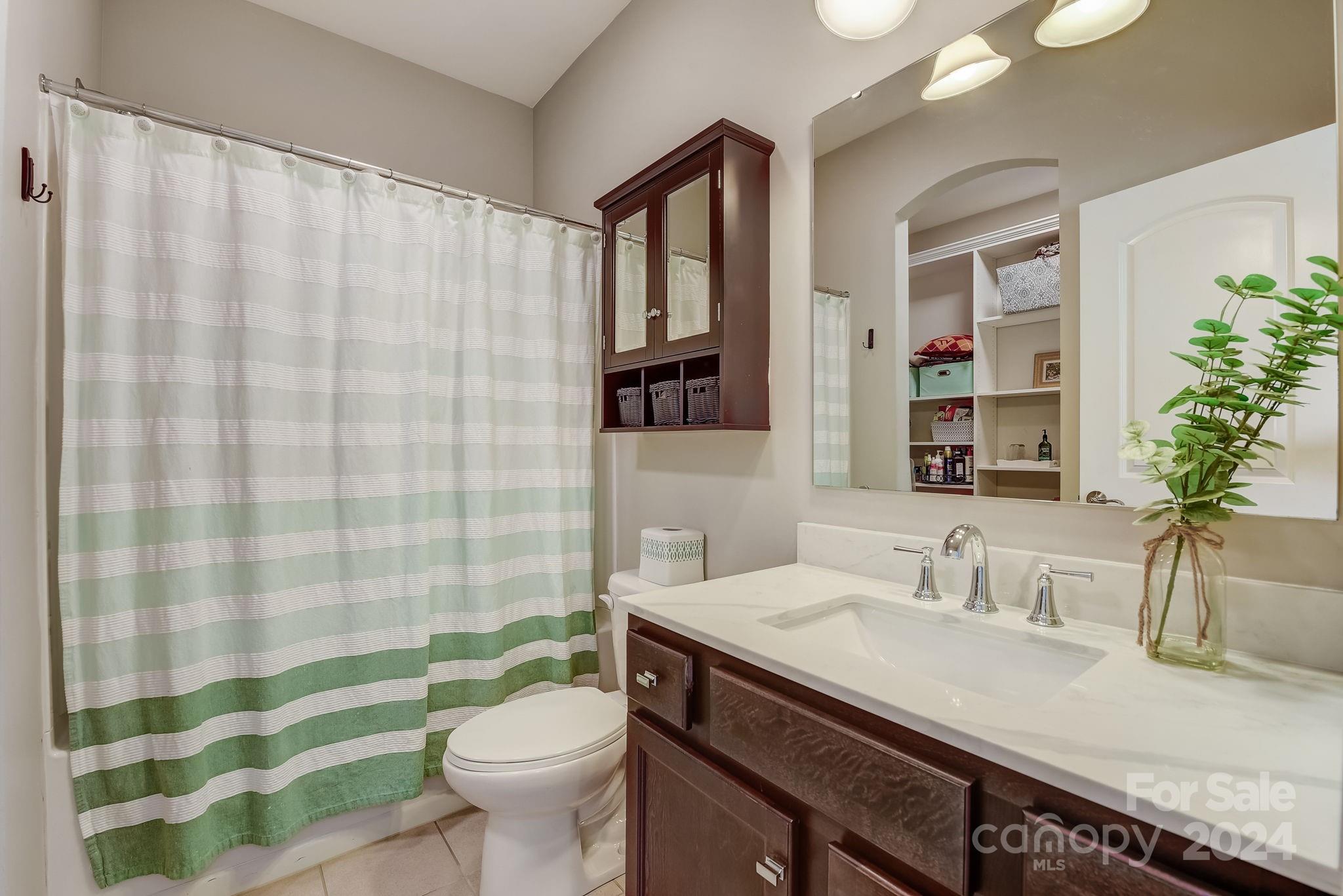 Lake Ridge - Residential