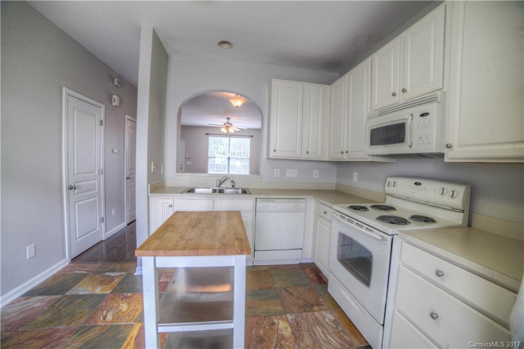 Ridge Pointe - Residential