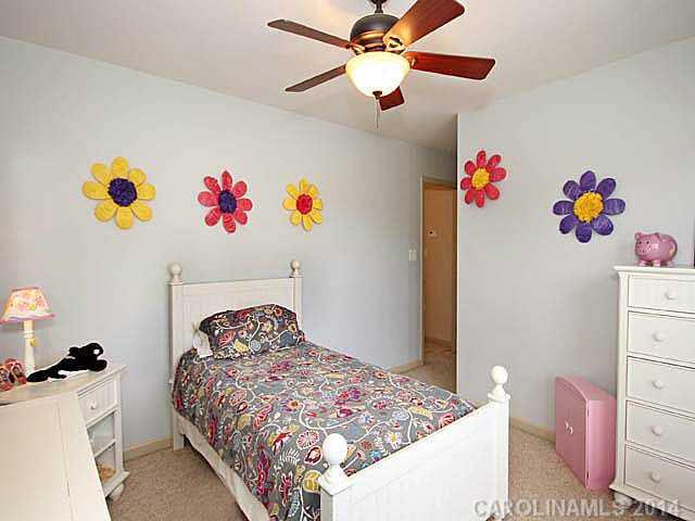 Seven Oaks - Residential