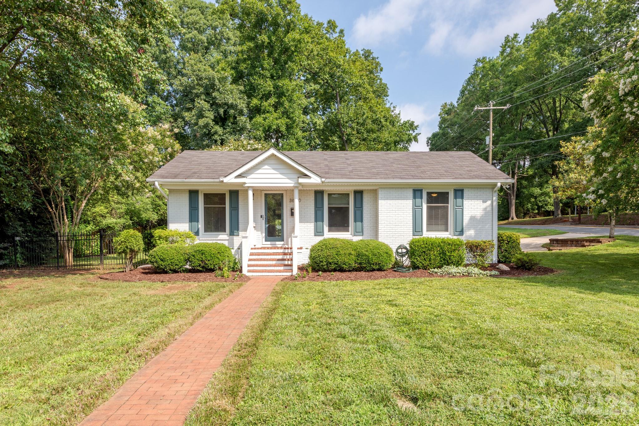 Oakhurst - Residential