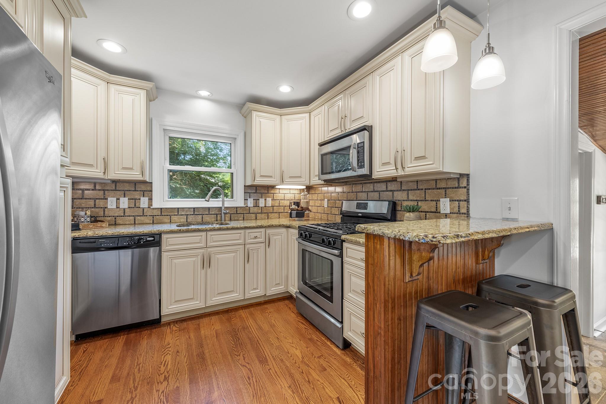 Oakhurst - Residential