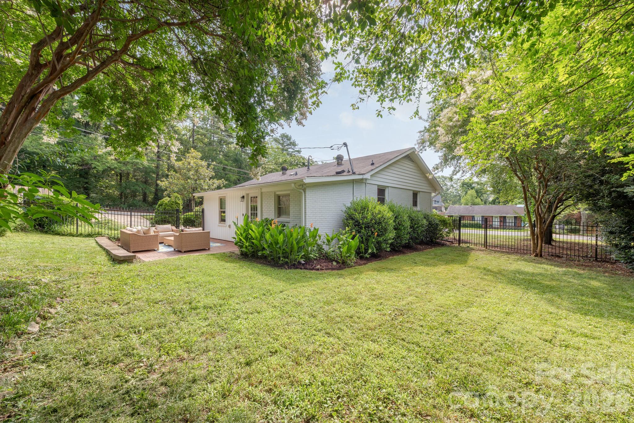 Oakhurst - Residential