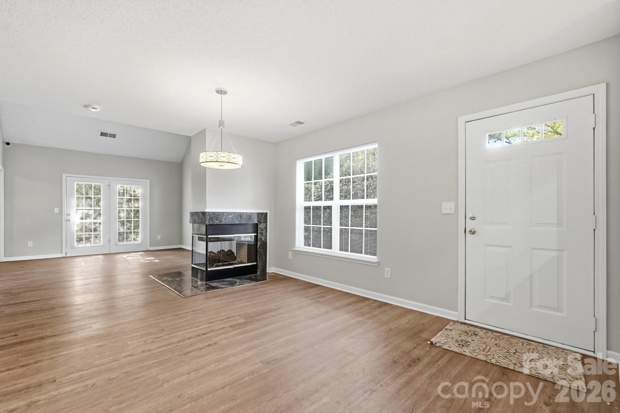 Huntington Ridge - Residential