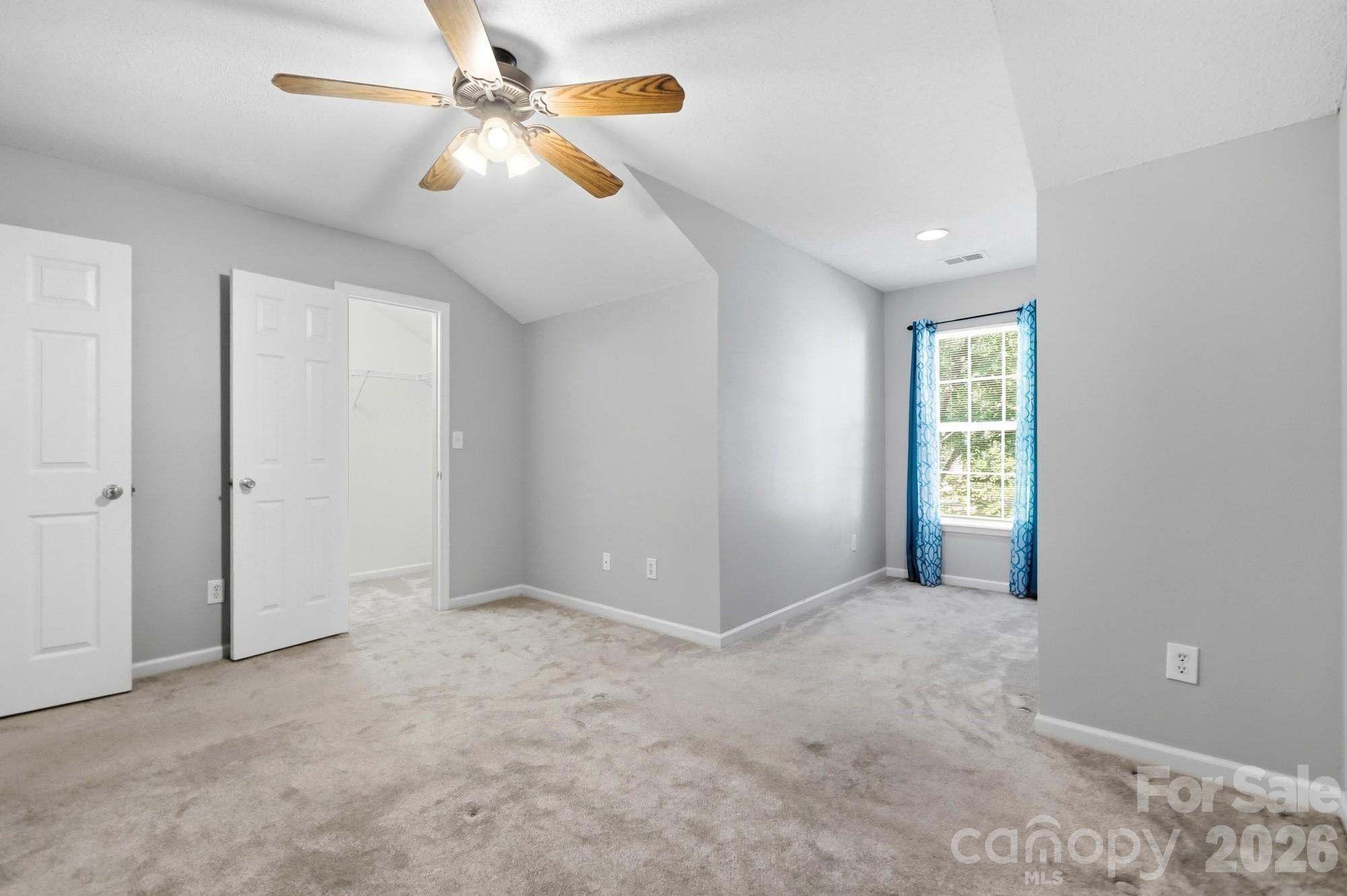Huntington Ridge - Residential