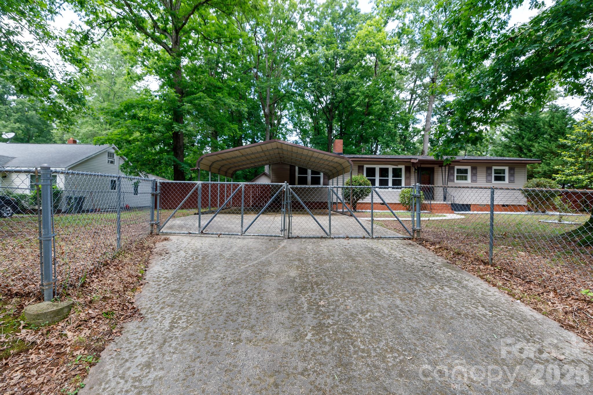 School Heights - Residential
