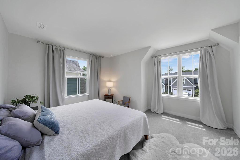 Rivercross - Residential