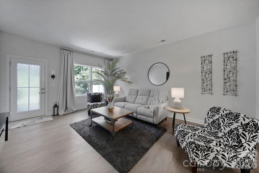 Rivercross - Residential