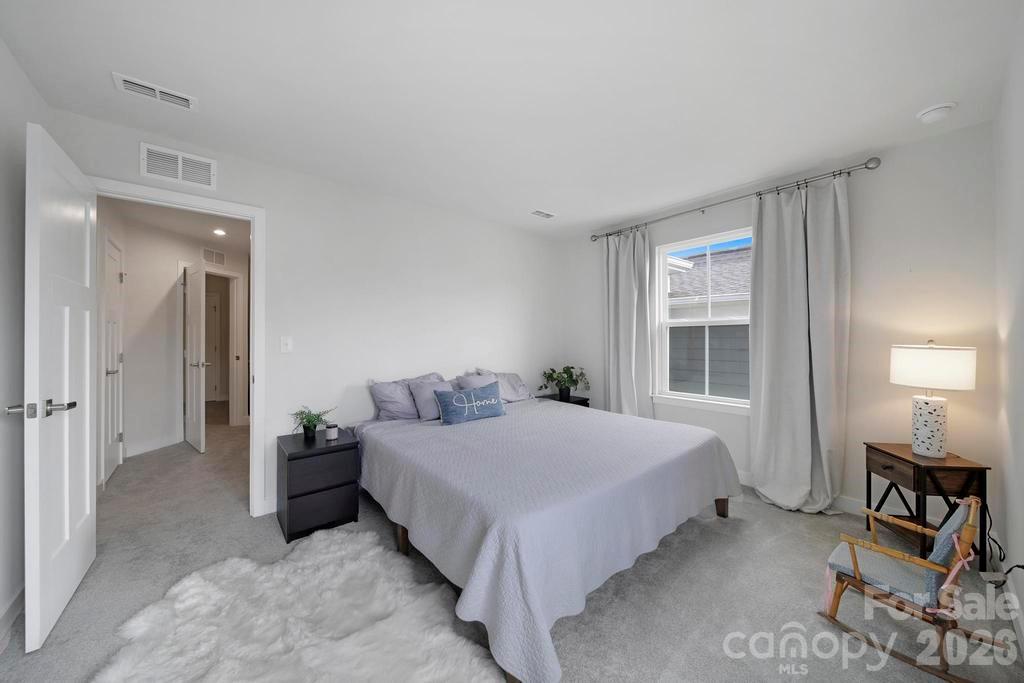 Rivercross - Residential