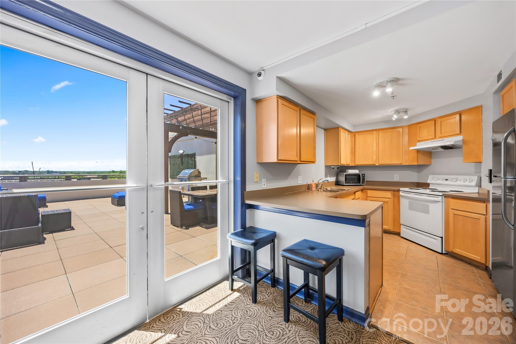 Gateway Plaza - Residential