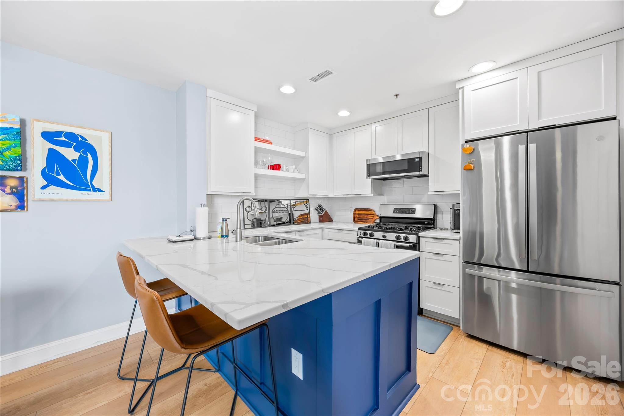 Gateway Plaza - Residential