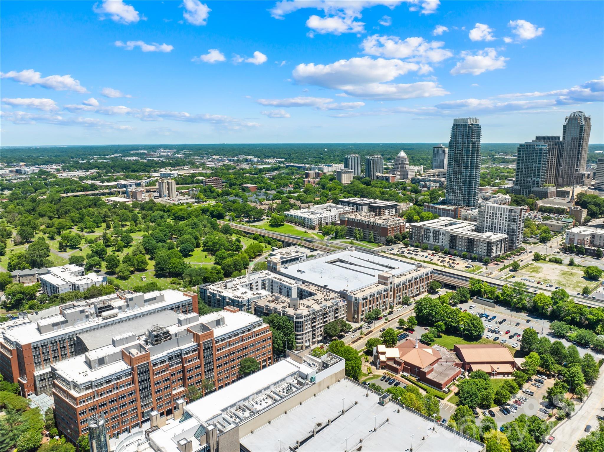 Gateway Plaza - Residential