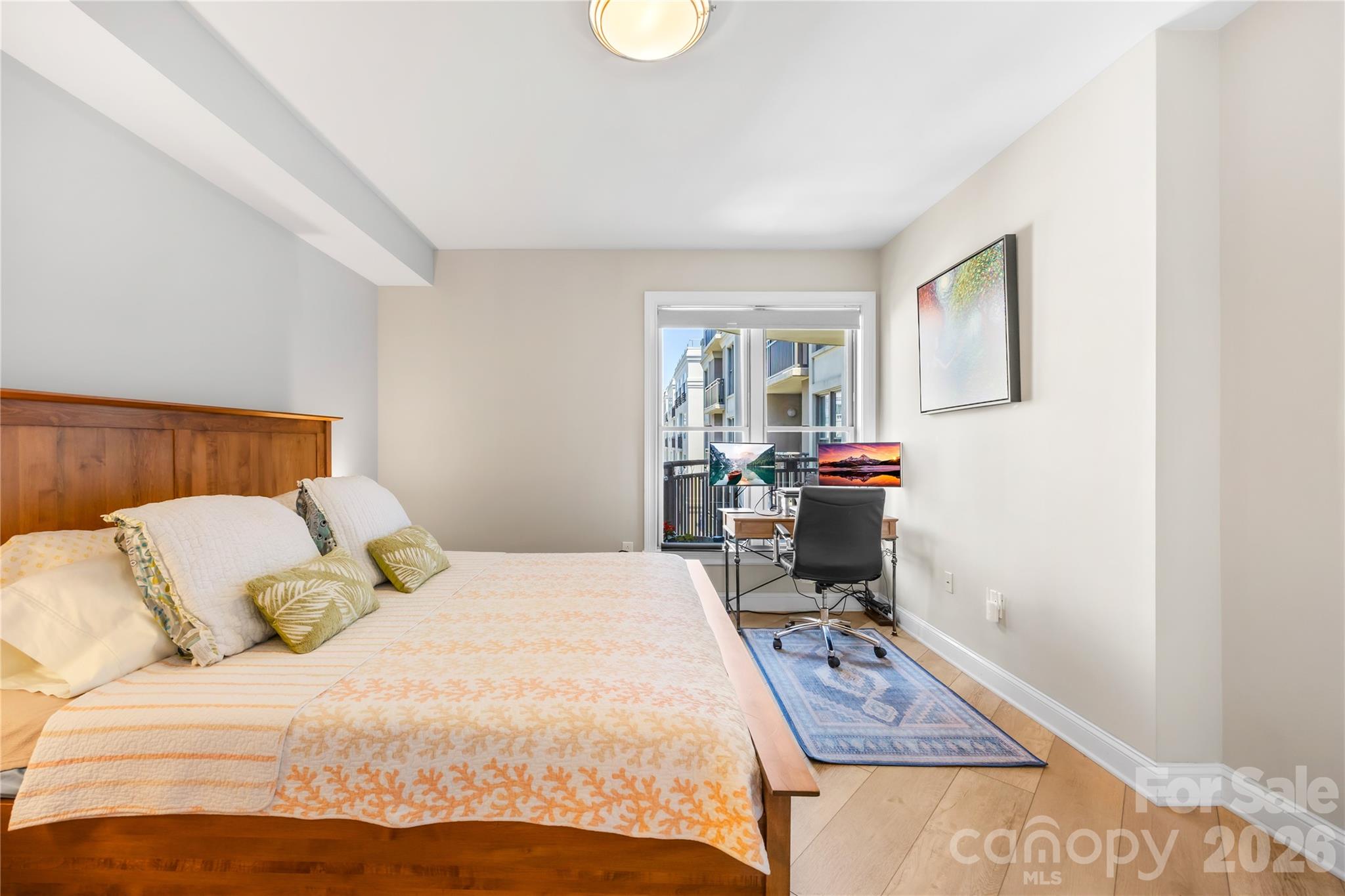 Gateway Plaza - Residential