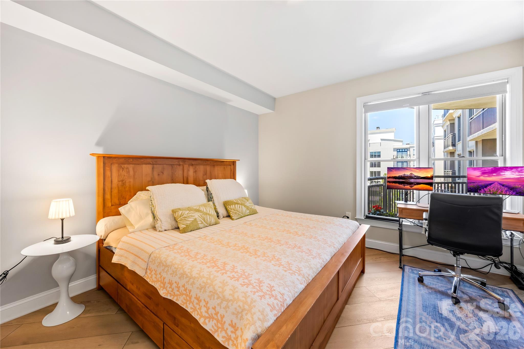 Gateway Plaza - Residential