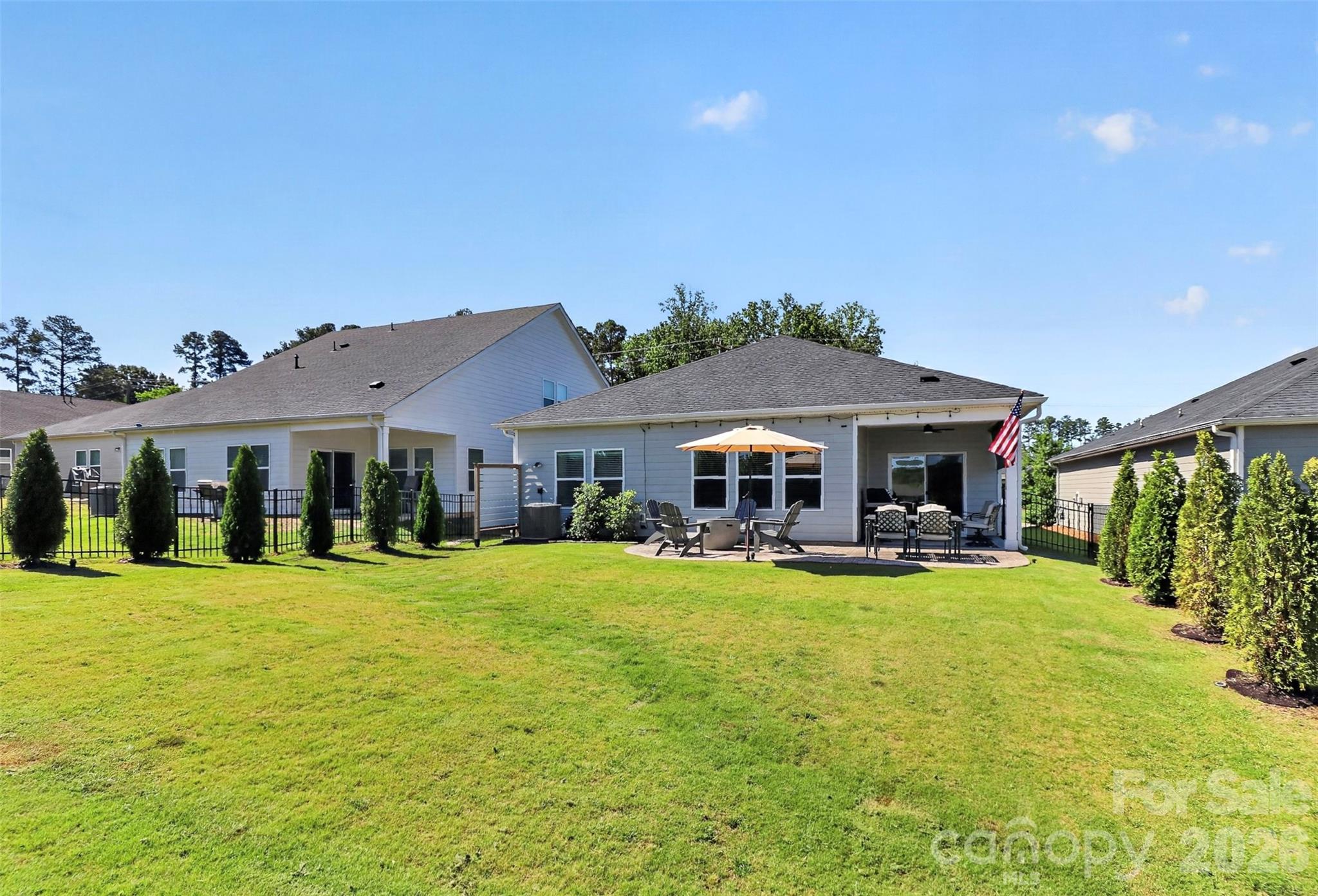 Solena at The Vineyards - Residential