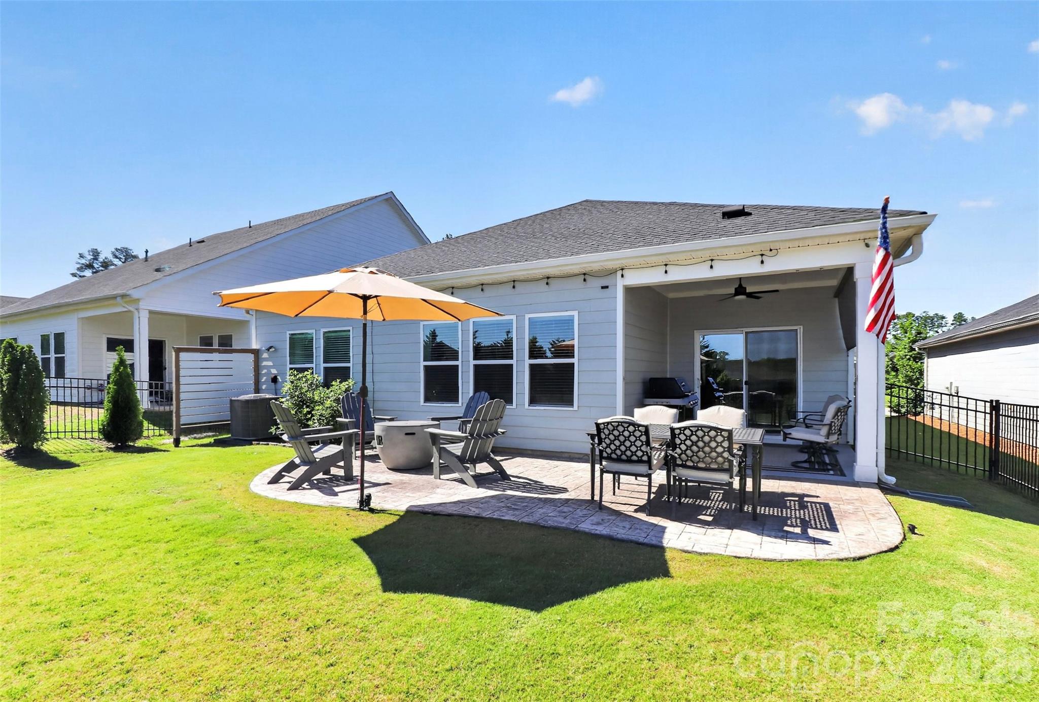 Solena at The Vineyards - Residential