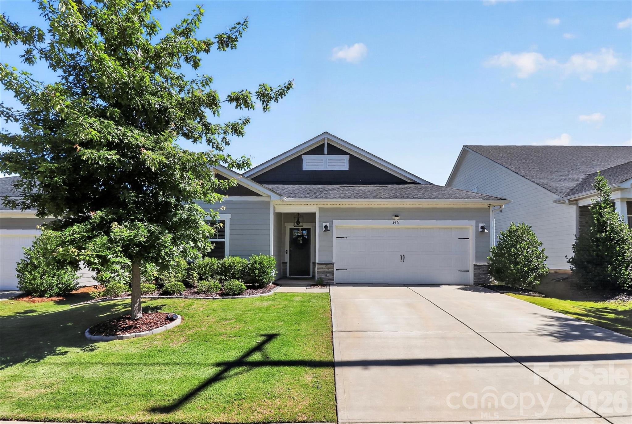 Solena at The Vineyards - Residential