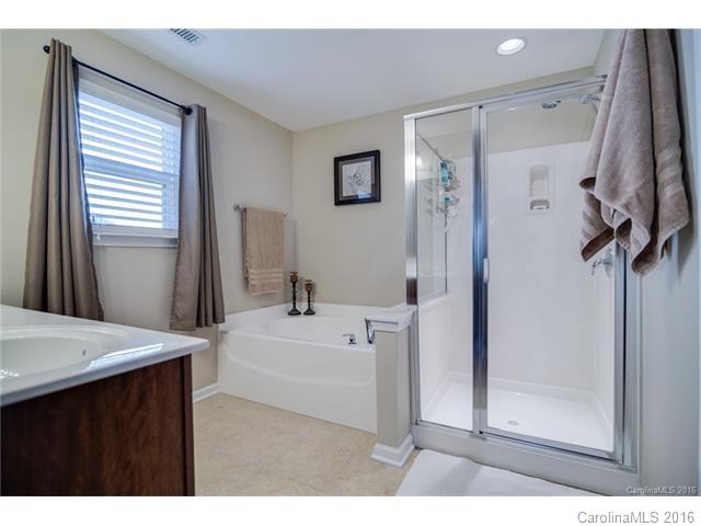 Walkers Ridge - Residential