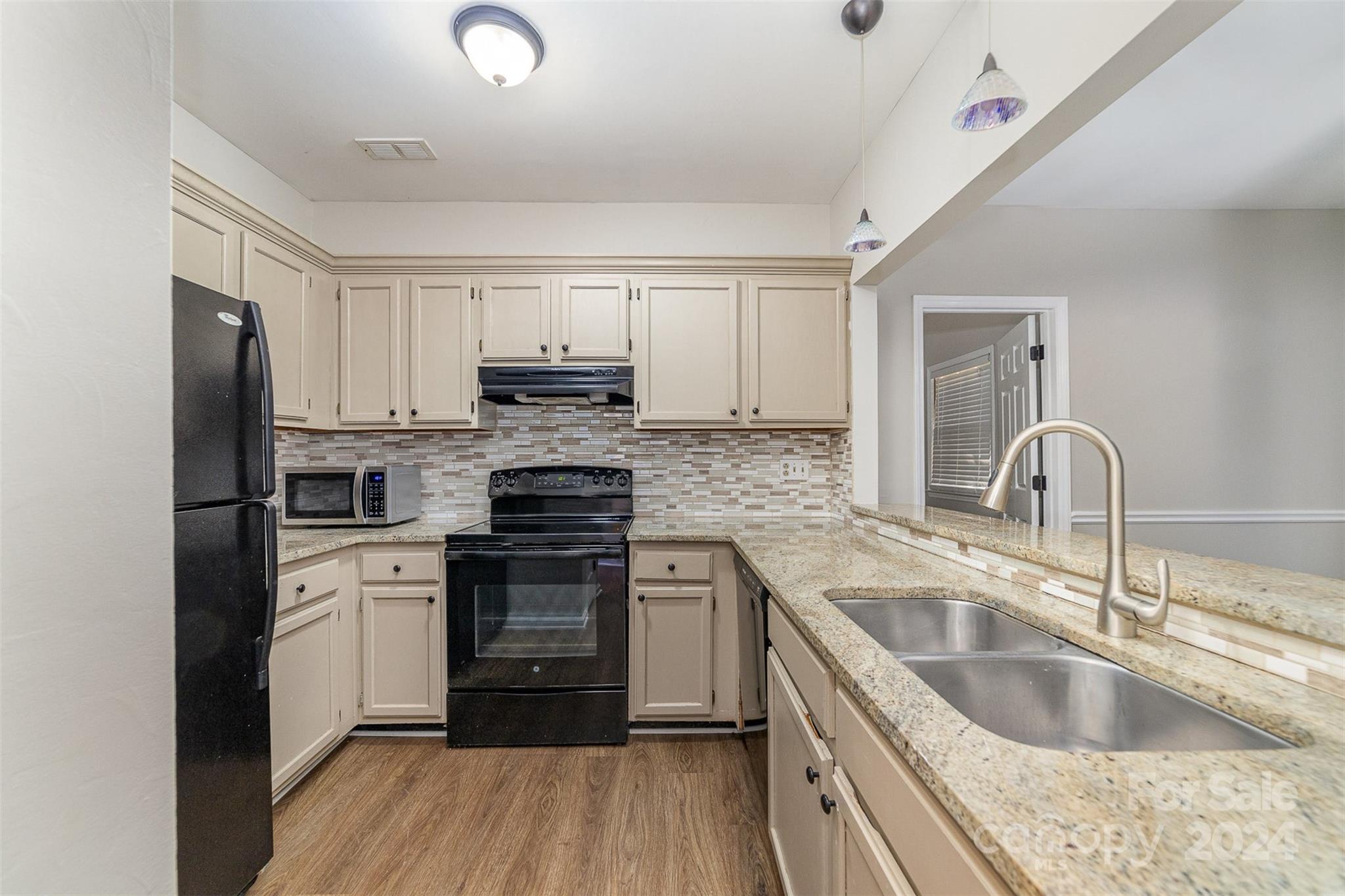 Hunters Run - Residential