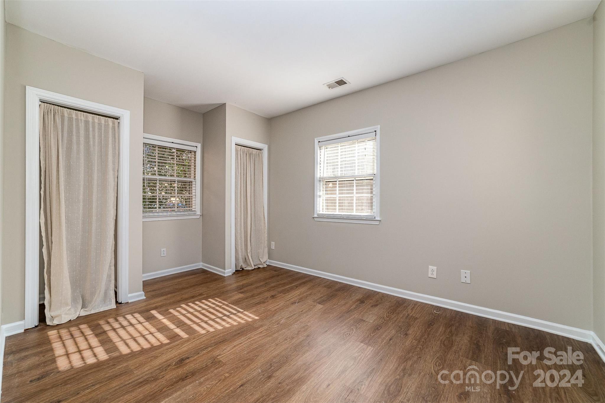 Hunters Run - Residential