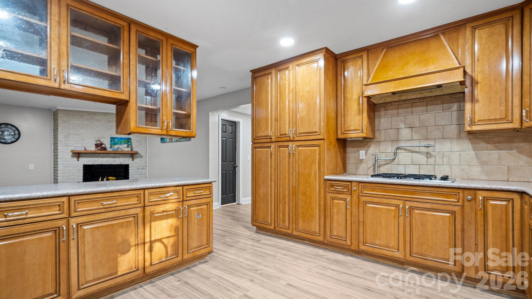 Hickory Grove - Residential