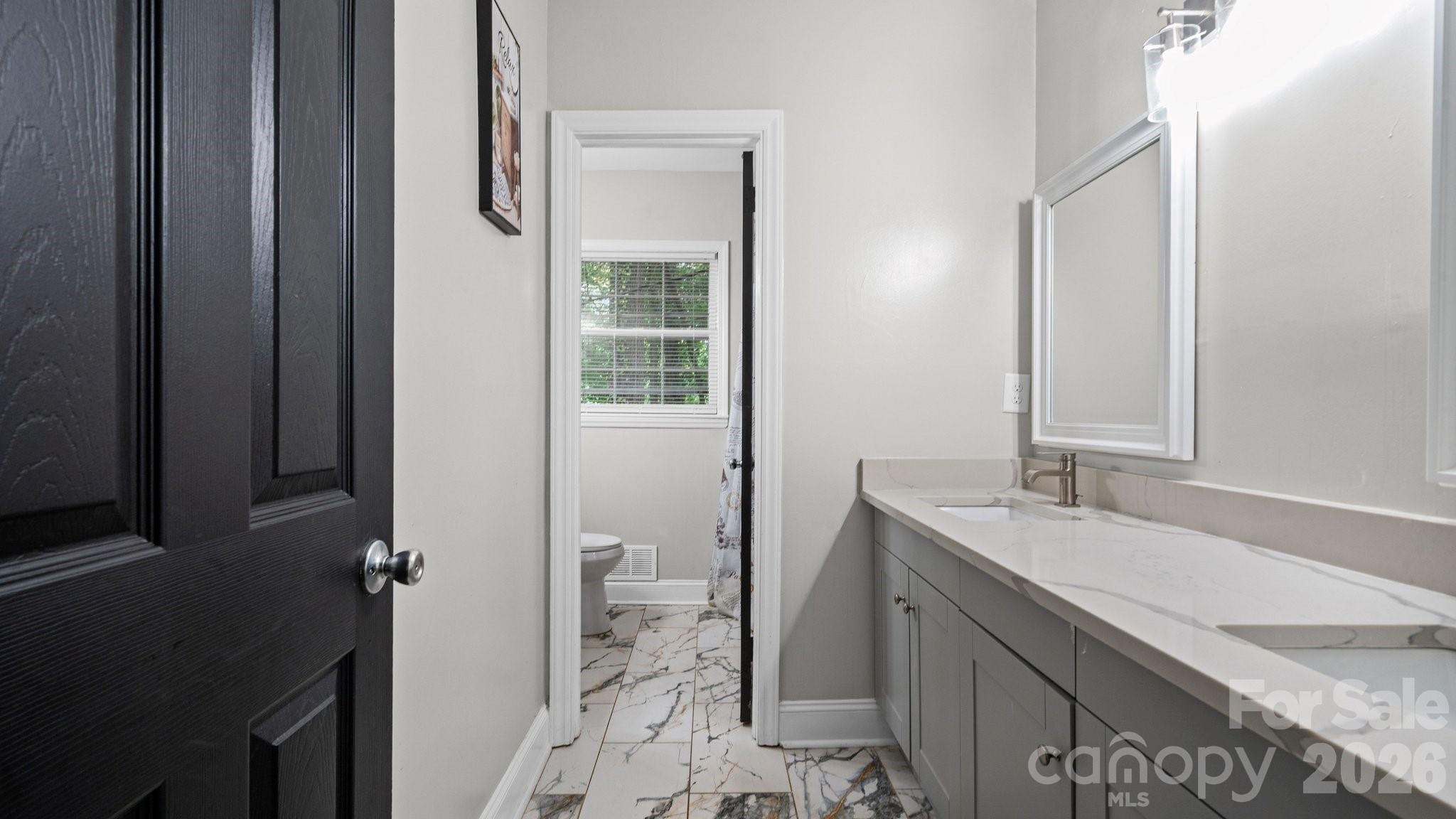 Hickory Grove - Residential