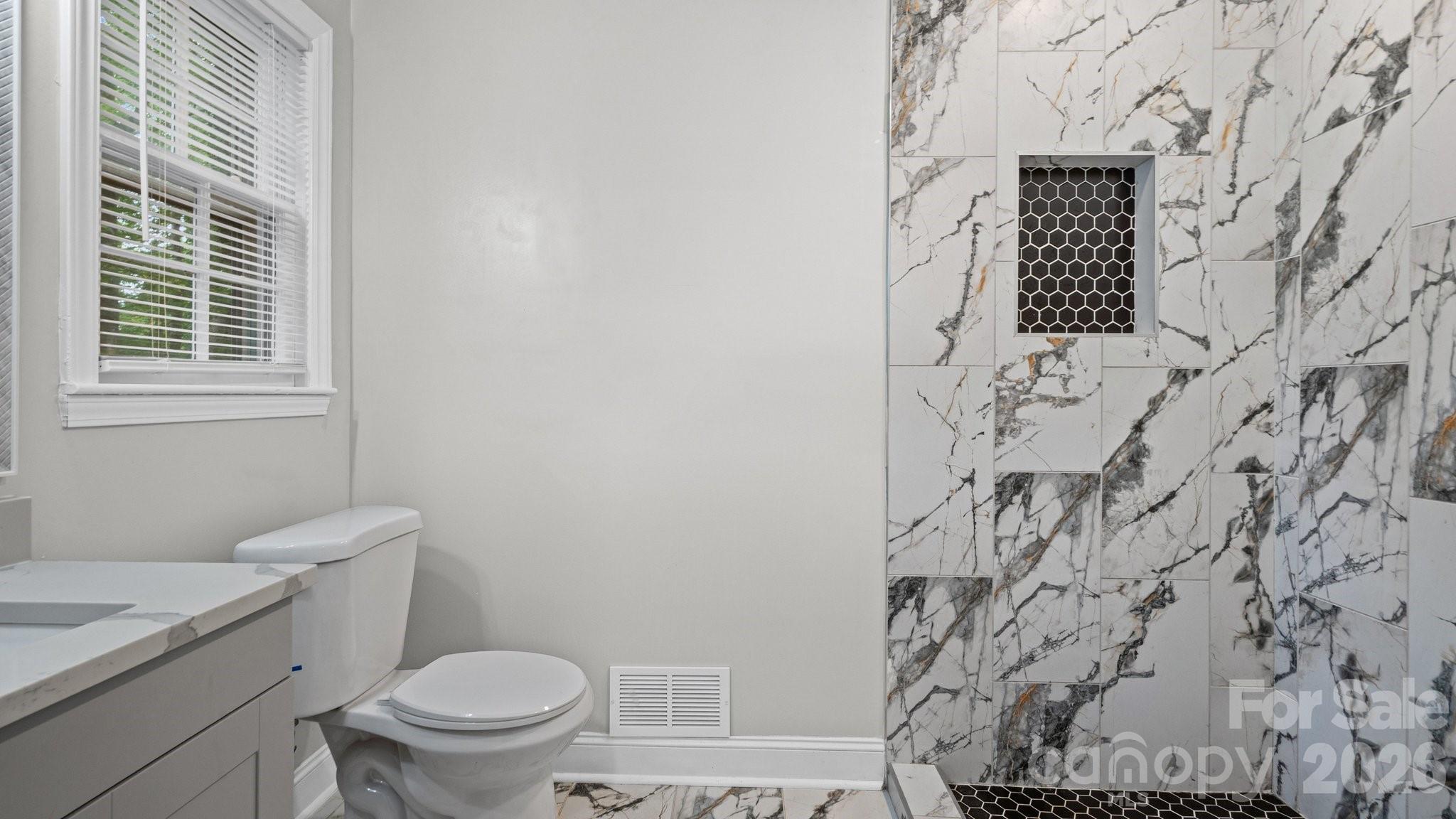 Hickory Grove - Residential