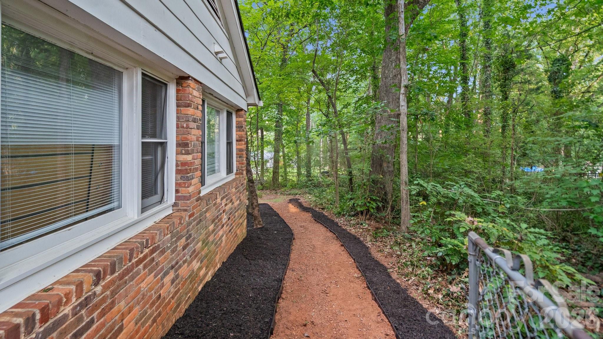 Hickory Grove - Residential