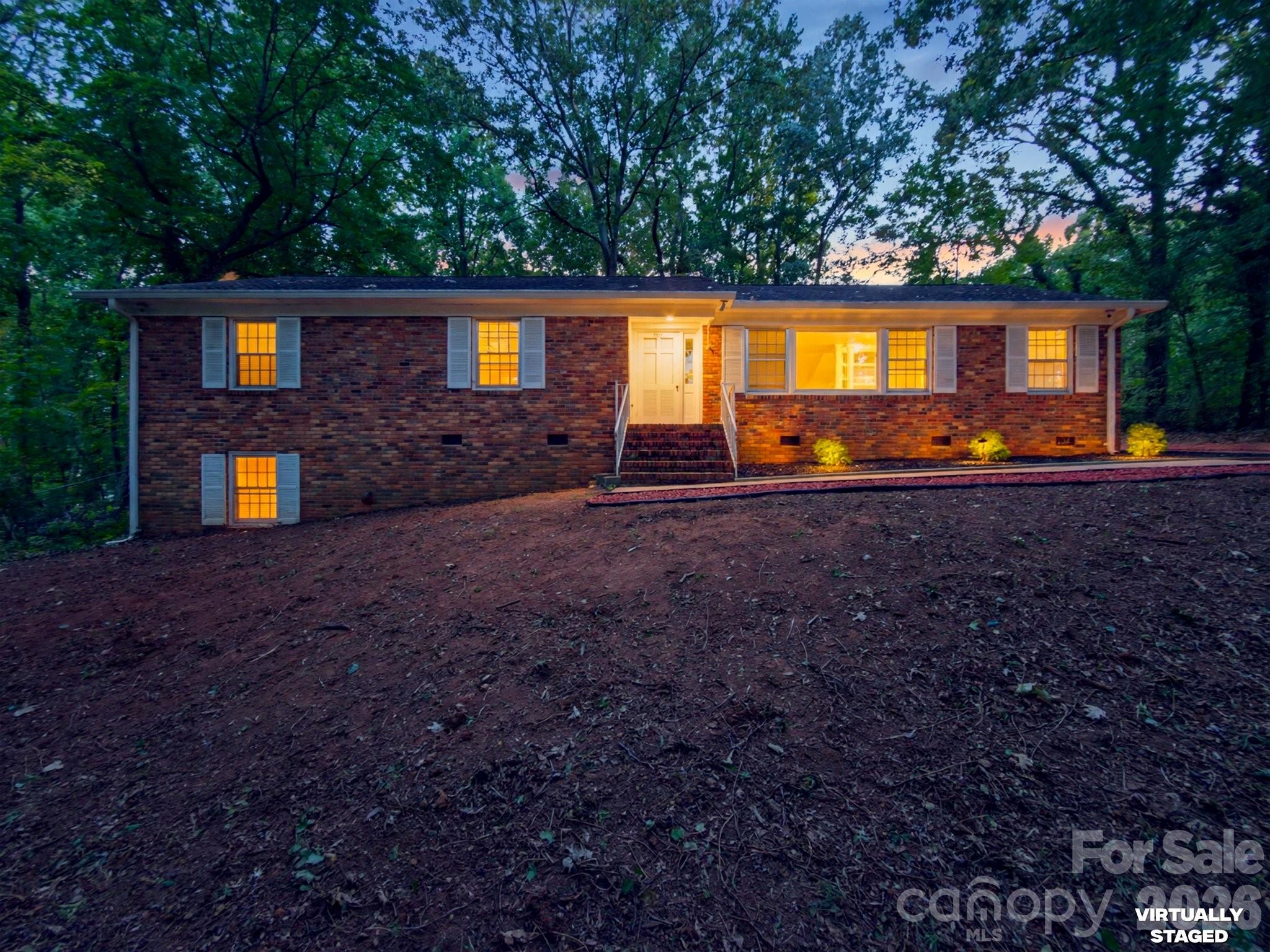 Hickory Grove - Residential