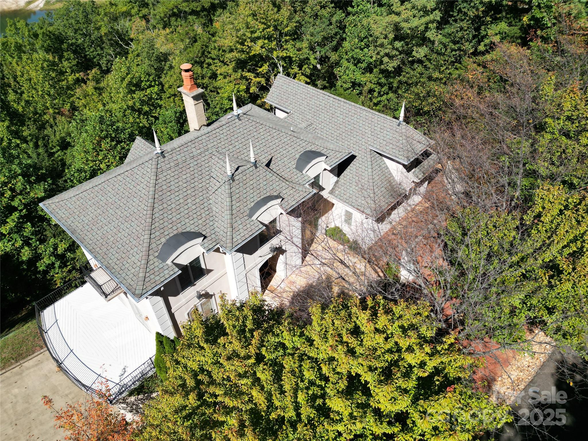 Rumbling Bald on Lake Lure - Residential