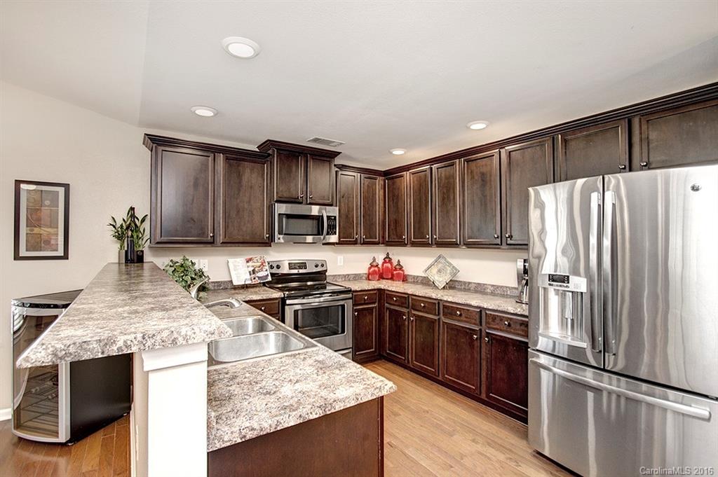 Reid Pointe - Residential