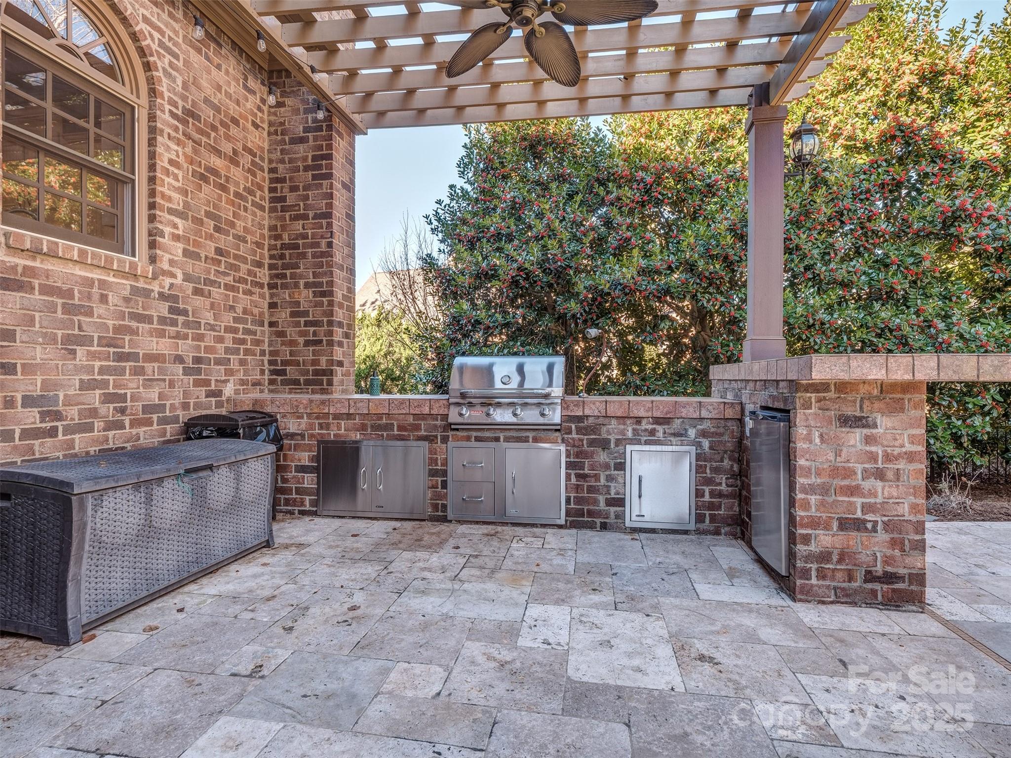 Firethorne - Residential