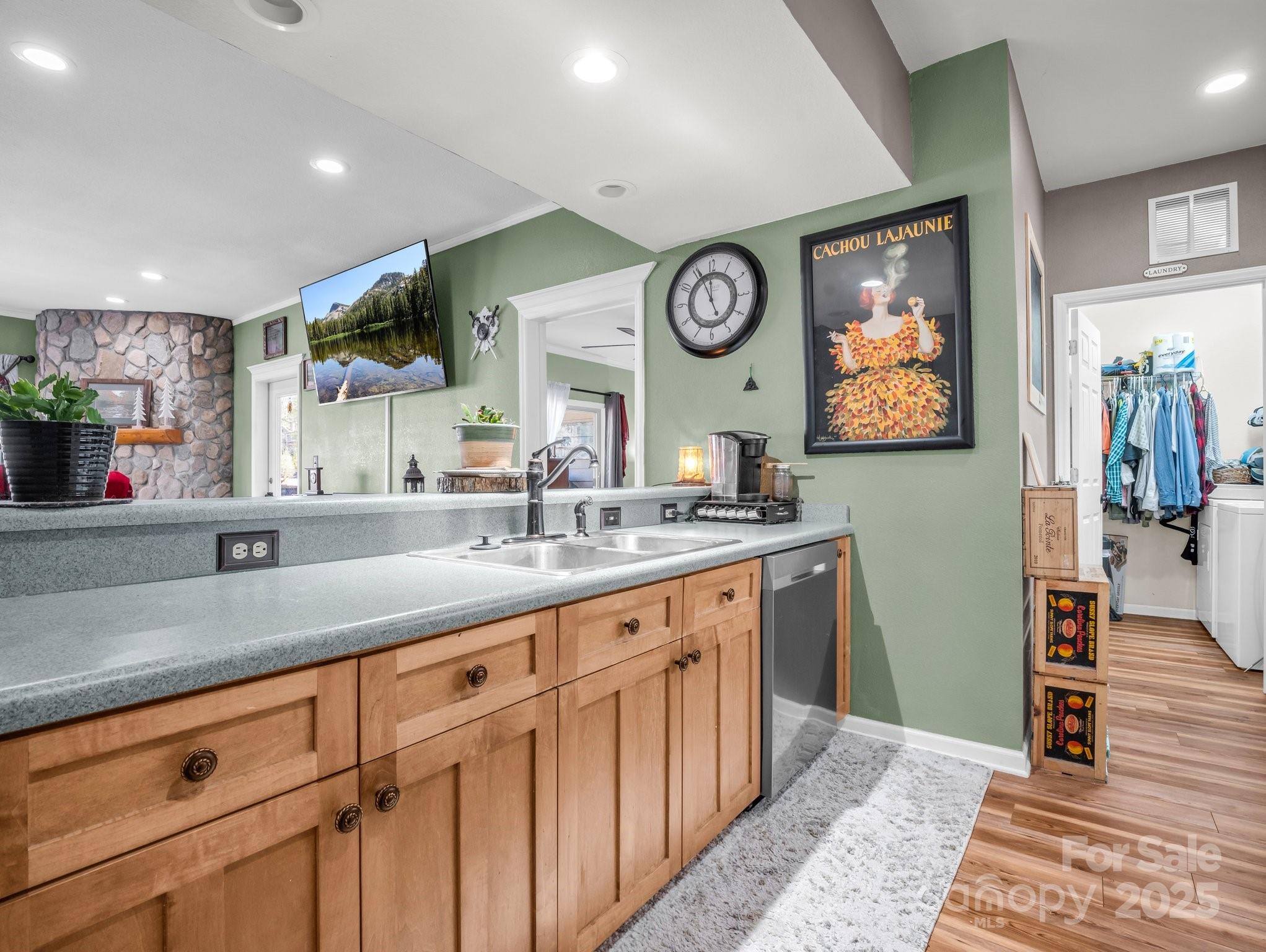 Rumbling Bald on Lake Lure - Residential