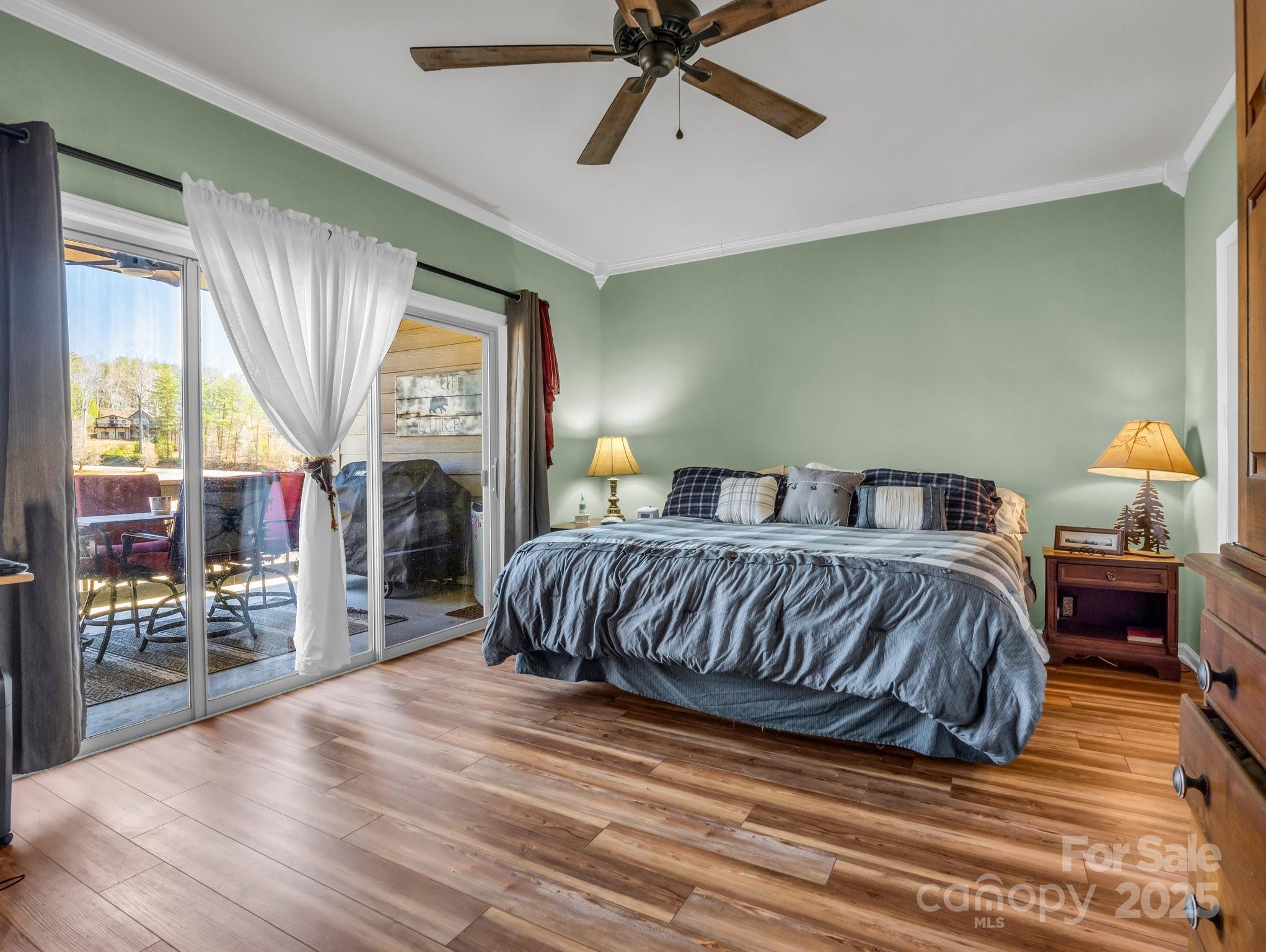 Rumbling Bald on Lake Lure - Residential