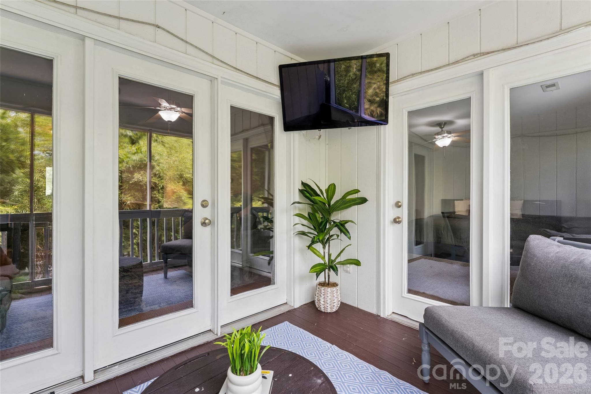 Fairlawn Villas - Residential