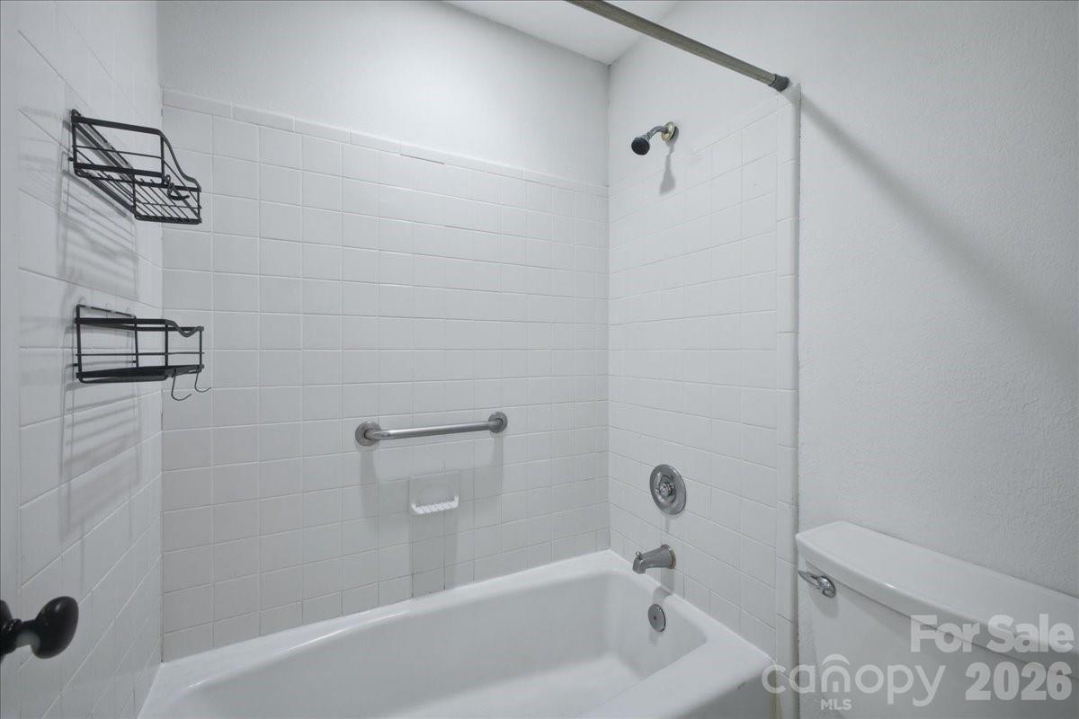 Queens Station - Residential