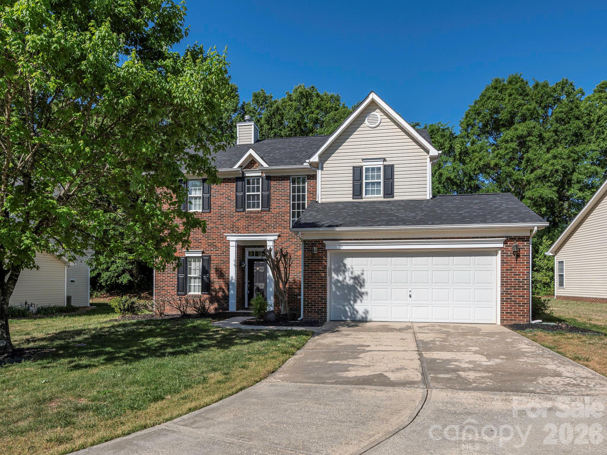 3D virtual tour available! Brand new roof, new granite countertops, new LVP flooring and fresh paint throughout!!! This truly move-in ready home in the heart of Ballantyne, peaceful Mitchell Glen neighborhood. The open floor plan is filled with abundant natural light and features a versatile loft/flex space ideal for a home office, media room, or play space. Outdoor features include a stone patio with fire pit, perfect for relaxing or hosting guests. Located in a sought after school district. Minutes to lots shopping, dining, and everyday amenities. Easy access to I-485. A great opportunity in a prime location!