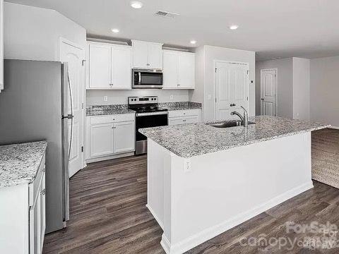 McKee Creek Village - Residential