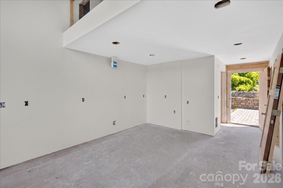 Lakeside Reserve - Residential