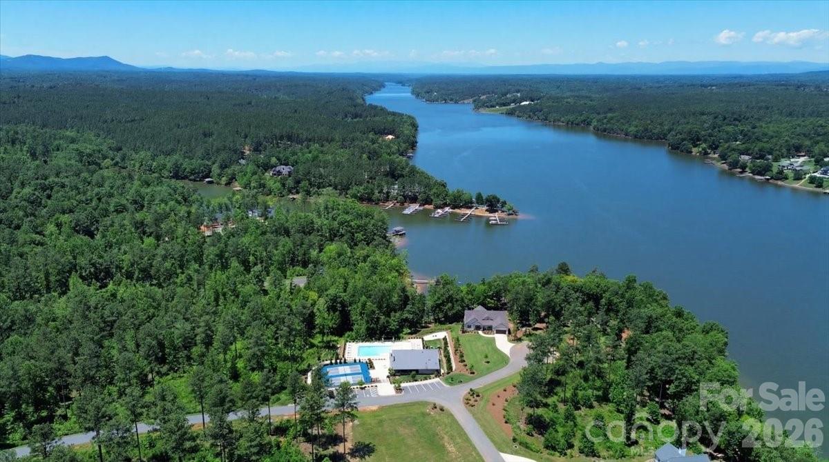 Lakeside Reserve - Residential