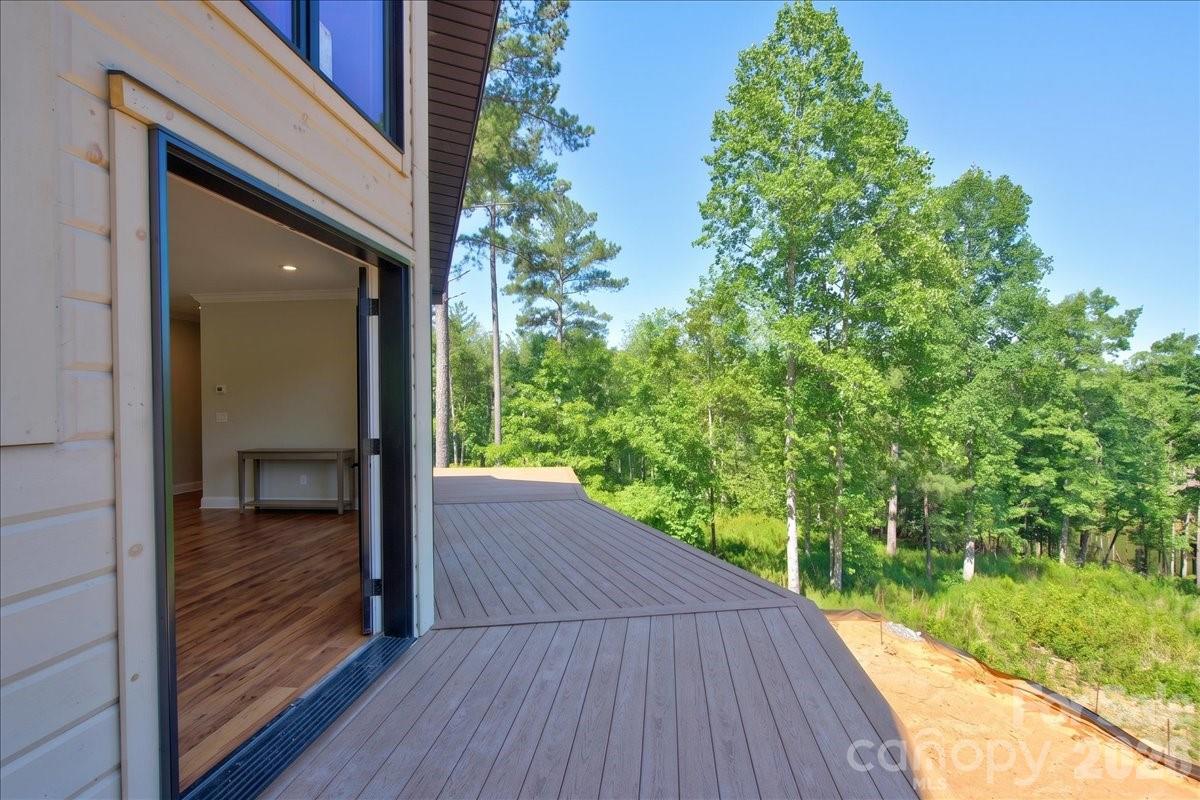 Lakeside Reserve - Residential