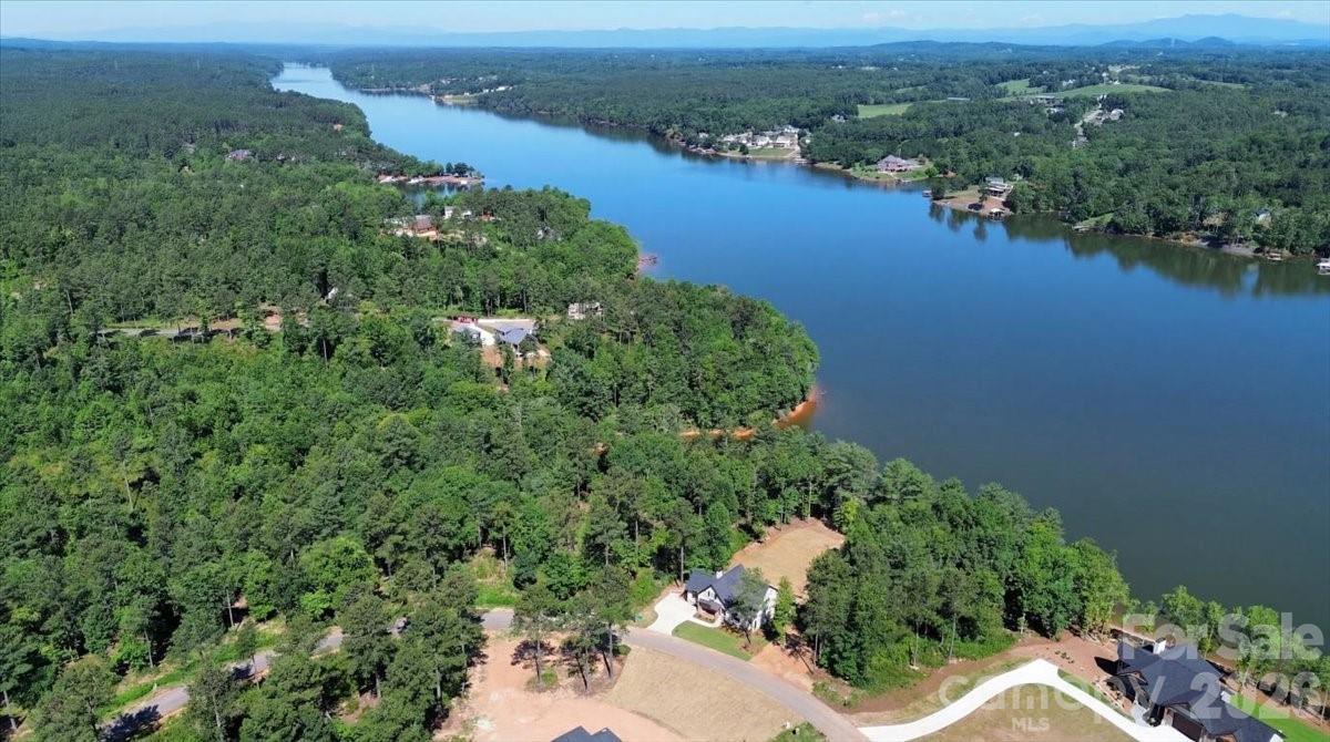 Lakeside Reserve - Residential